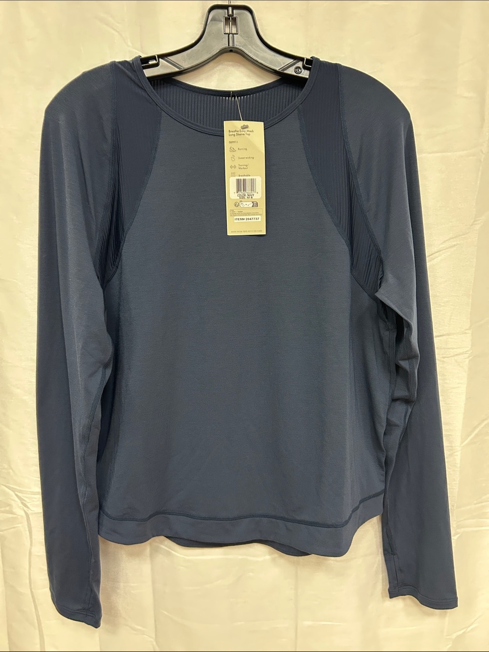 Sweaty Betty Breathe Easy Mesh Long-Sleeve Top NWT size: Medium In Navy